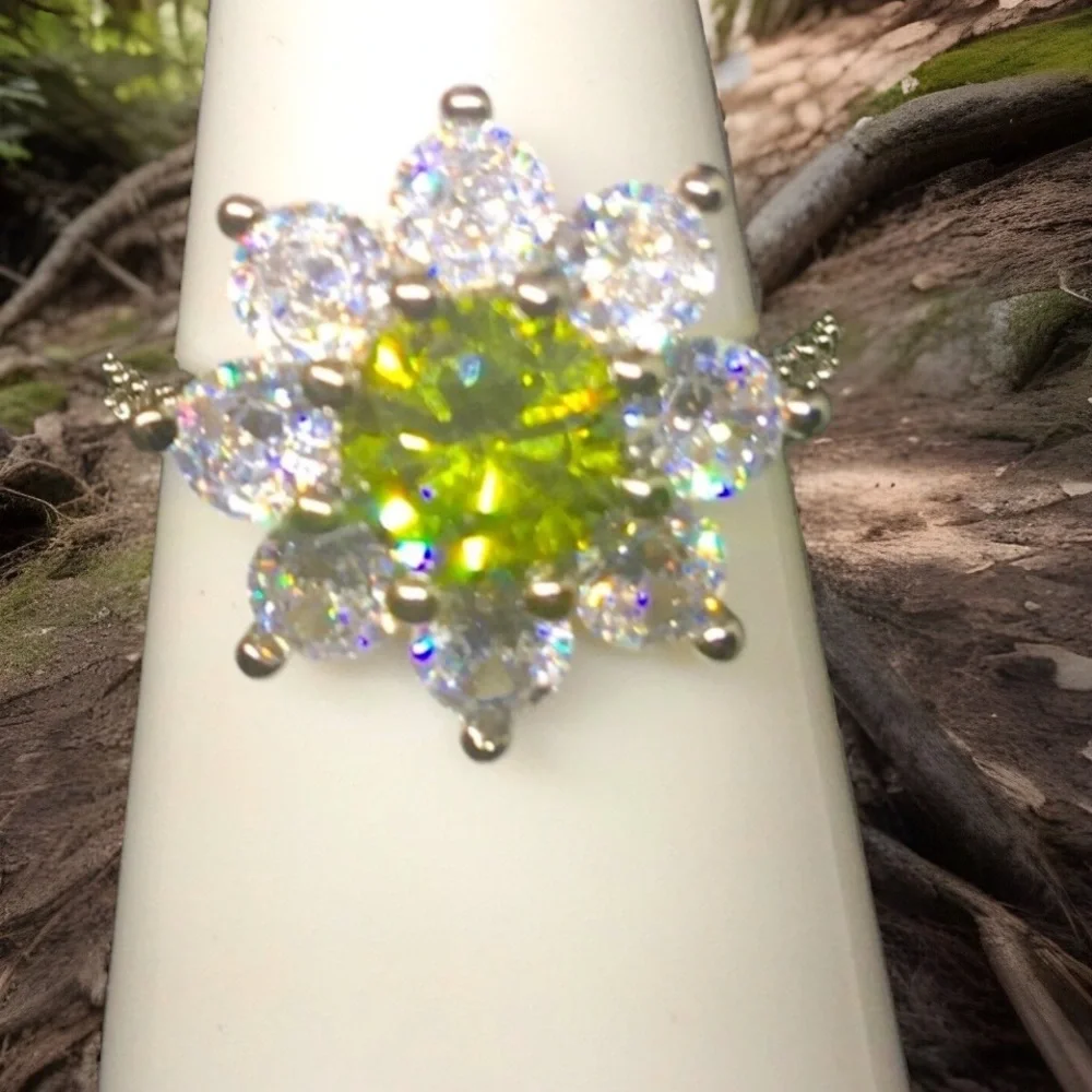 Naturals Peridot & Sapphire Floral Sterling Silver Ring